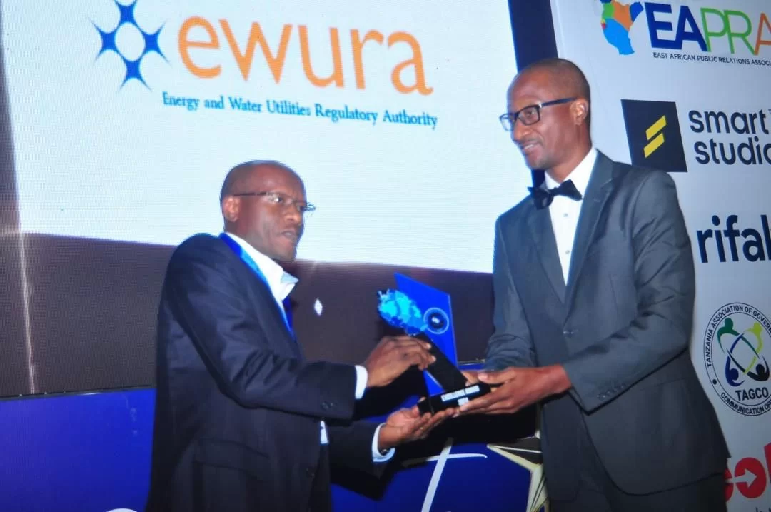 EWURA yashinda tuzo ya Uhusiano mwema na vyombo vya habari nchini