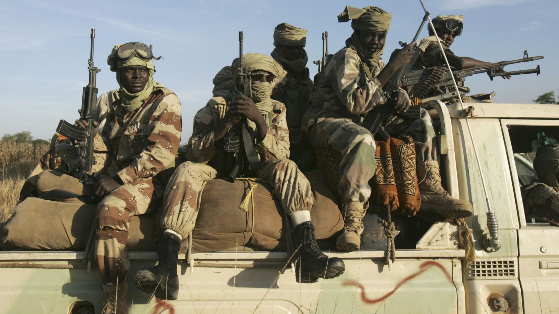 Darfur Hapakaliki 70 Wauawa kwa Droni