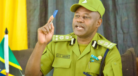 Ambrose Mikononi Mwapolisi Kwa Tuhuma za Kuhamasisha Uhalifu Mtandaoni