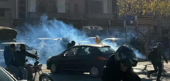 Maandamano Kupinga Bei za Juu Yaendelea Siku 10 Mfululizo