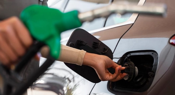 Petroli Bei Juu, Dizeli na Mafuta ya Taa Kicheko